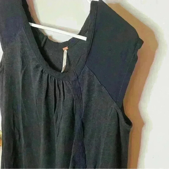 Free People High Low Slit Shirt Women XS Black Oversized Cap Sleeve - Picture 3 of 7